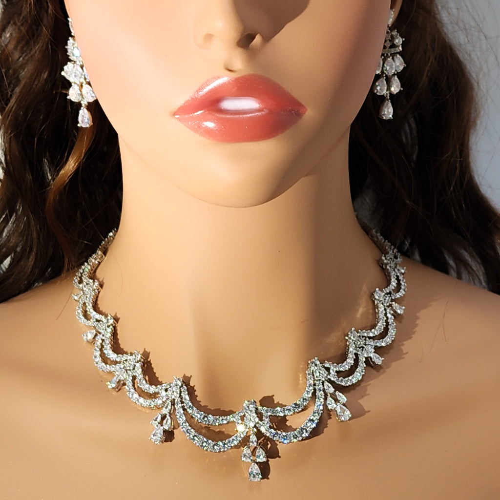 Diamond Ribbon Wedding Set